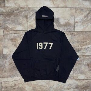 Fear of God Essentials Essentials
1977 Hoodie Iron Grey Size XXS